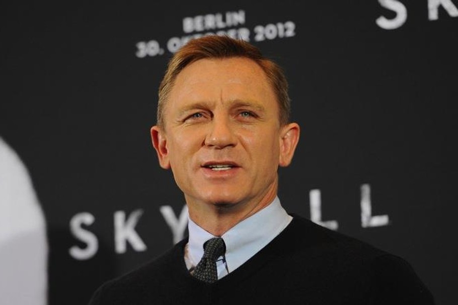 Daniel Craig