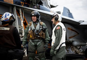 General Gvin Dženkins na američkom nosaču aviona "Džerald Ford" 26. septembra