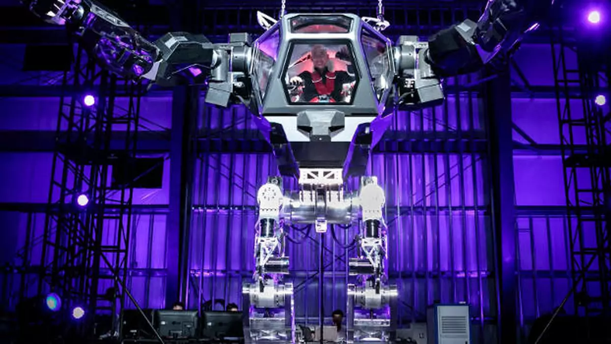 CEO Amazonu, Jeff Bezos pokazał robota Method-2 w trakcie MARS 2017 (wideo)
