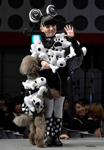 Konkurs na projekt kostiumu inspirowany filmem Tima Burtona Frankenweenie