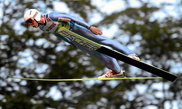 Biegun wygrał konkurs Pucharu Świata w skokach narciarskich w Klingenthal