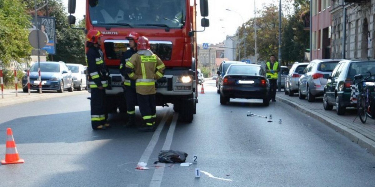 Tragiczne potrącenie pieszej w Jarosławiu. Służby ratunkowe na miejscu wypadku