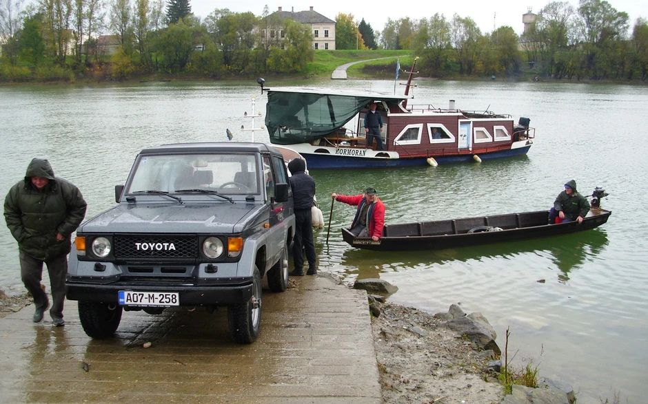 Plovni objekti od sada na registraciju moraju u matične opštine