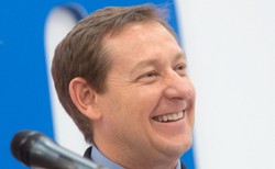 Jim Samples zastapił na stanowisku prezesa zarządu TVN Markusa Tellenbacha