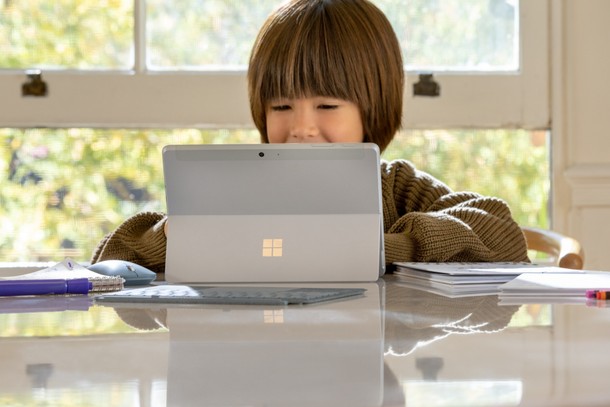 Microsoft Surface 4