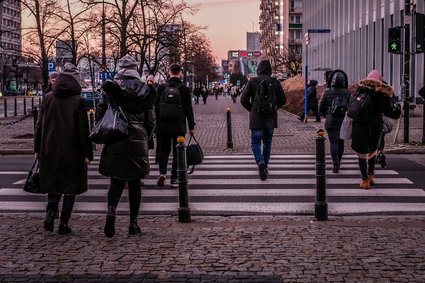 Ostatni dzwonek, by dostać ekstra dwa dni wolnego. Zostały godziny