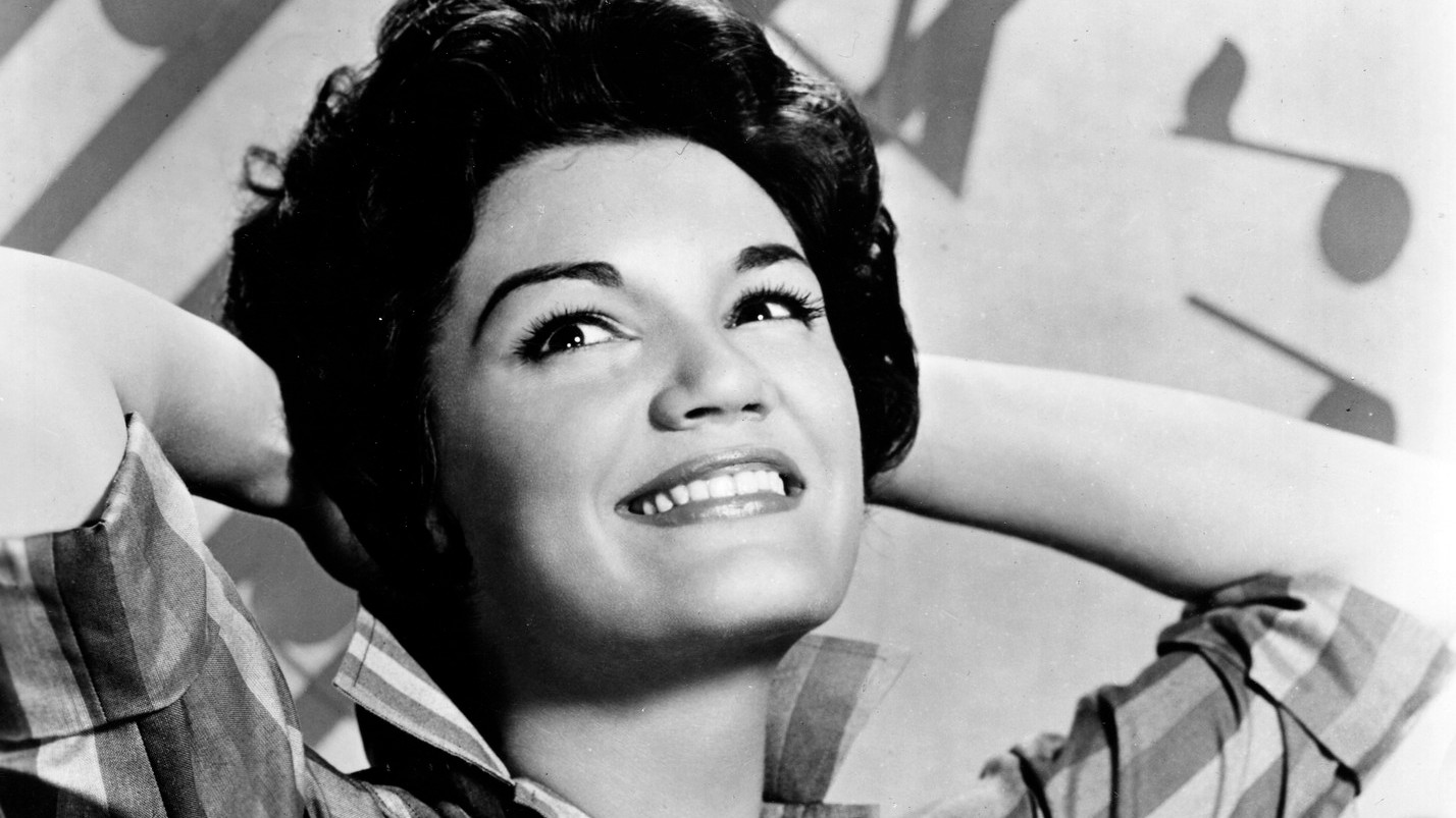 Zomrela speváčka Connie Francis.