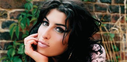 Jak umarła Winehouse? Ojciec artystki zaprzecza informacjom o przedawkowaniu