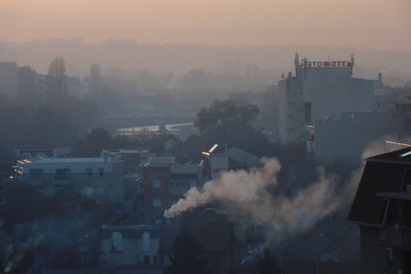 (MAPA) NA SNAZI ALARMI Dva grada u Srbiji u ljubičastom zbog zagađenja, a zbog situacije u Boru se SVI ČUDE!