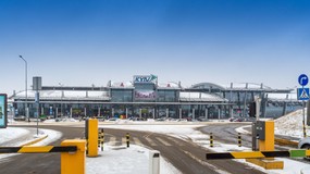 Wyścig o niebo nad Ukrainą. LOT chce wrócić pierwszy. Ale inni też chcą tam latać