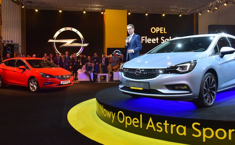 Opel astra sports tourer
