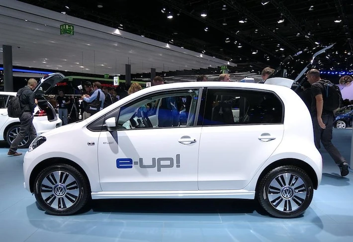 Volkswagen e-up  