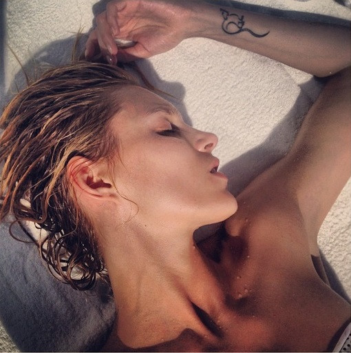 Anja Rubik na wakacjach 