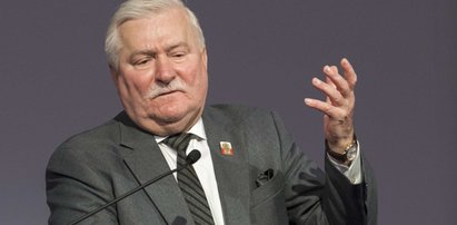 Wałęsa: Trzeba ochipować polityków