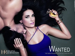 Czy to ona, czy nie ona? Demi Moore "pięknie" odmłodzona w reklamie!