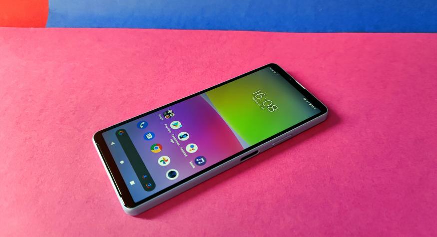 Sony Xperia 10 IV im Test: Wasserdichtes Mini-Handy mit langer Akkulaufzeit  | TechStage