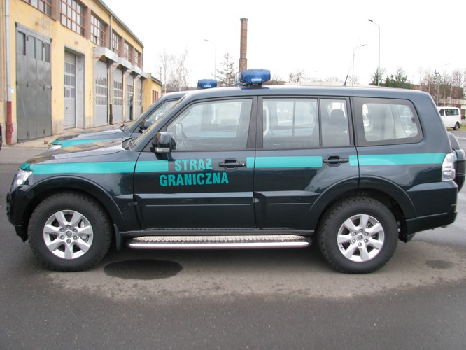 Straż Graniczna dostała mitsubishi pajero