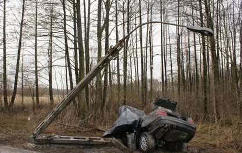 To jest BMW. 2 osoby nie żyją!