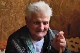 Otišao je do grada da proda stoku, PA NESTAO: 30 godina kasnije TAKSI GA JE DOVEZAO KUĆI u istoj odeći, a papir u džepu SVE JE SKAMENIO