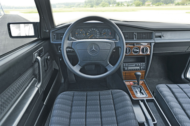 Mercedes 190E 2.6 - ten Baby-Benz ma kopa!