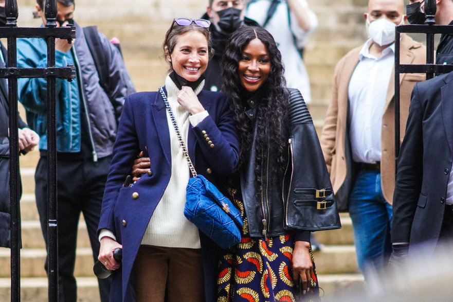 Naomi Campbell i Christy Turlington w czasie Paris Fashion Week w styczniu 2021 r.