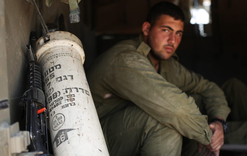 Izraelski żołnierz podczas 6-godzinnego rozejmu