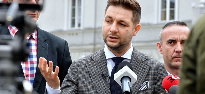 Jaki: Nie powiodła się próba zamiany flagi biało-czerwonej na tęczową