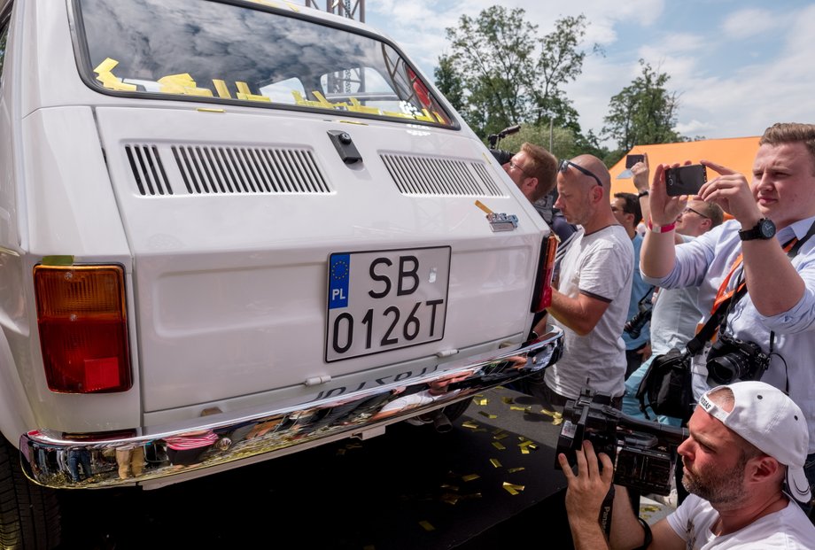 ierwszy egzemplarz tego modelu zjechał z taśmy bielskiej fabryki w 1973 r. 