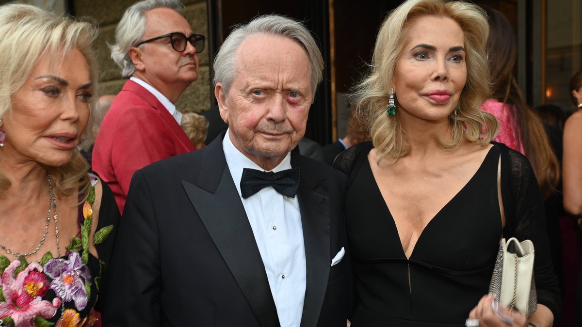 Volfgang Porše ostavio dementnu suprugu pa u 82. oženio serijsku nevestu prinčeva