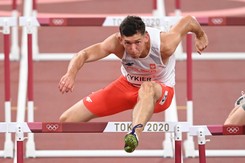 Damian Czykier poprawił rekord Polski w biegu na 60 m przez płotki