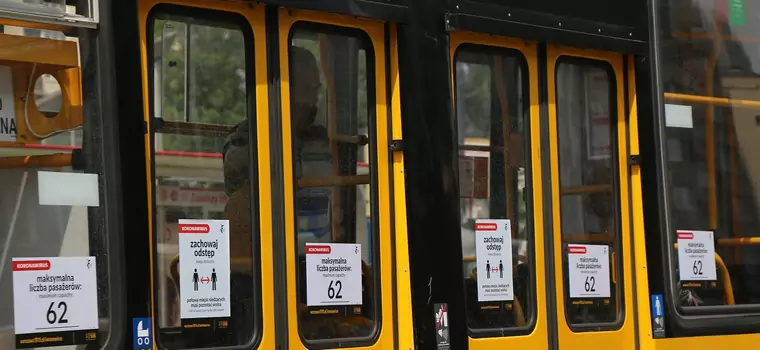 Od środy w transporcie publicznym będą obowiązywać nowe obostrzenia