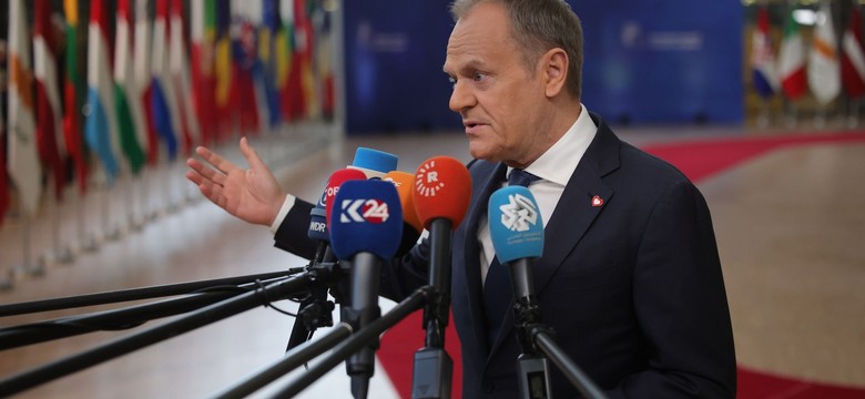 Tusk bije w Orbana i Morawieckiego. "Jestem trochę zawstydzony..."