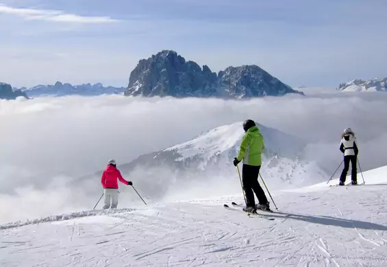 Zmiany klimatu dotarły do Alp. Na sztuczny śnieg na stokach stać tylko zamożnych