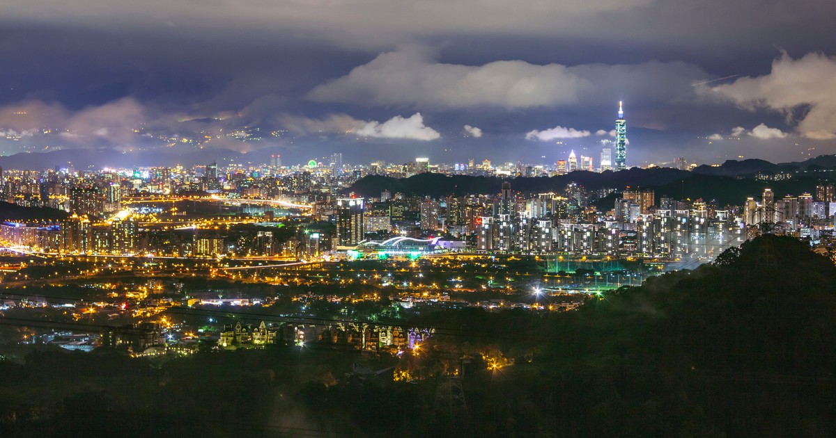Atak nożownika i granaty dymne w metrze. Są ofiary śmiertelne