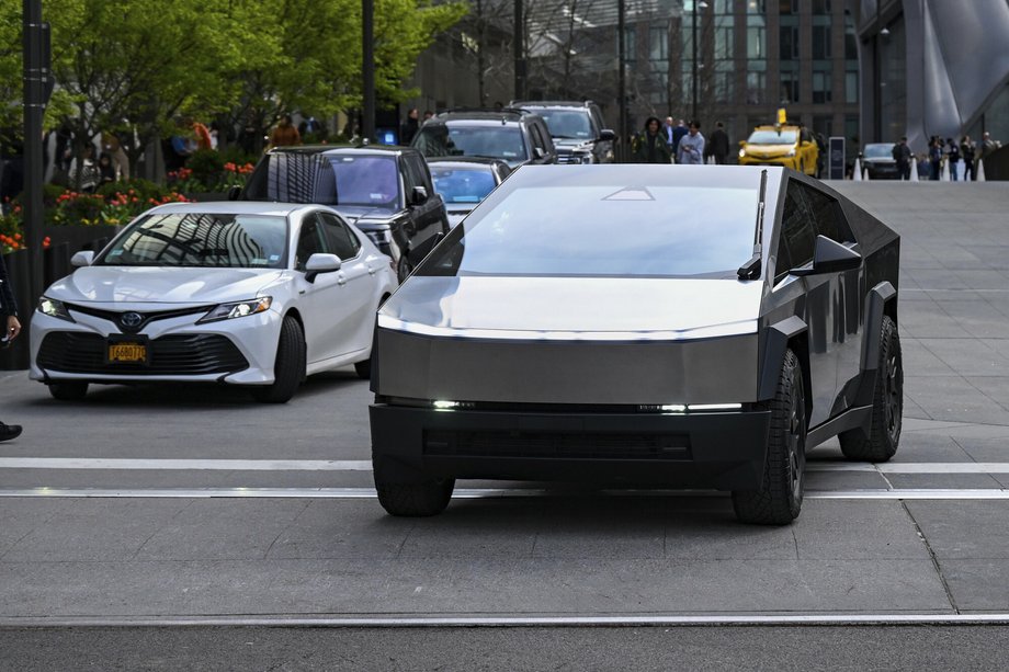 Tesla Cybertruck