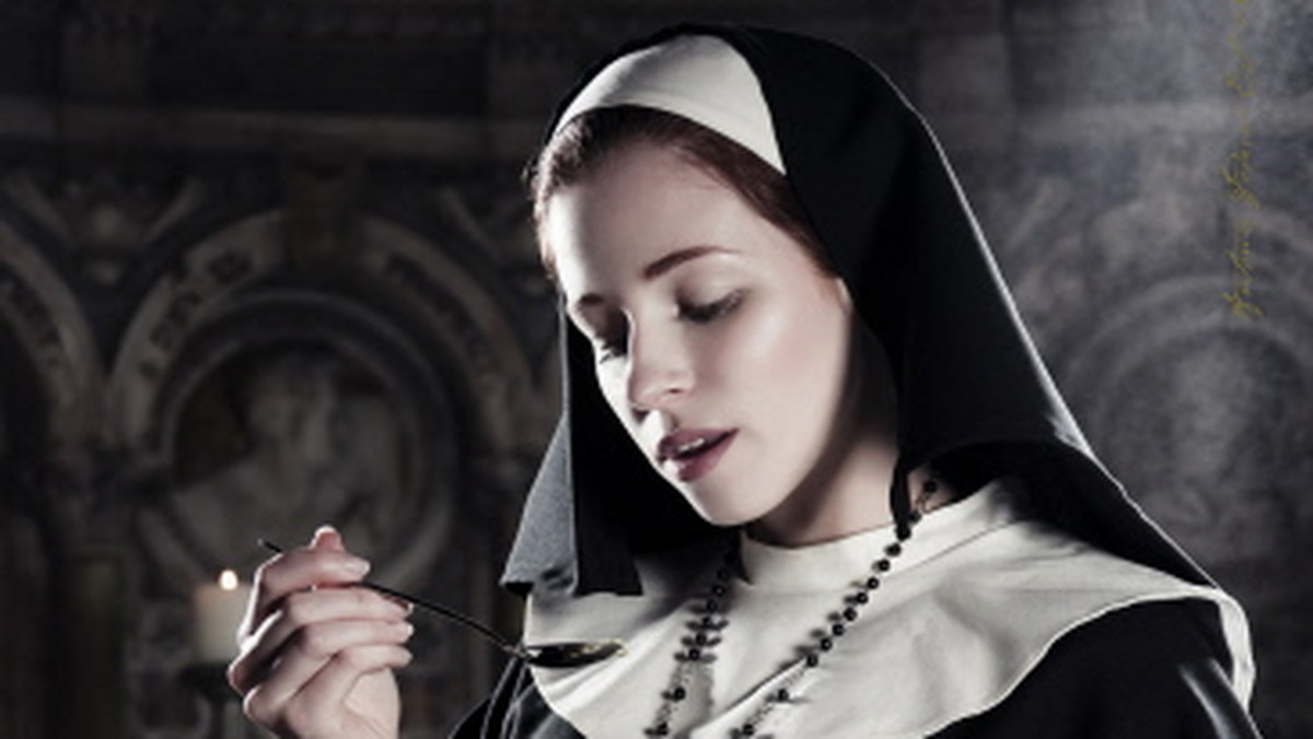 Reklama lodów Antonio Federici przedstawiająca zakonnice w ciąży i napis "niepokalanie poczęte", została zakazana - czytamy w serwisie londynek.net.