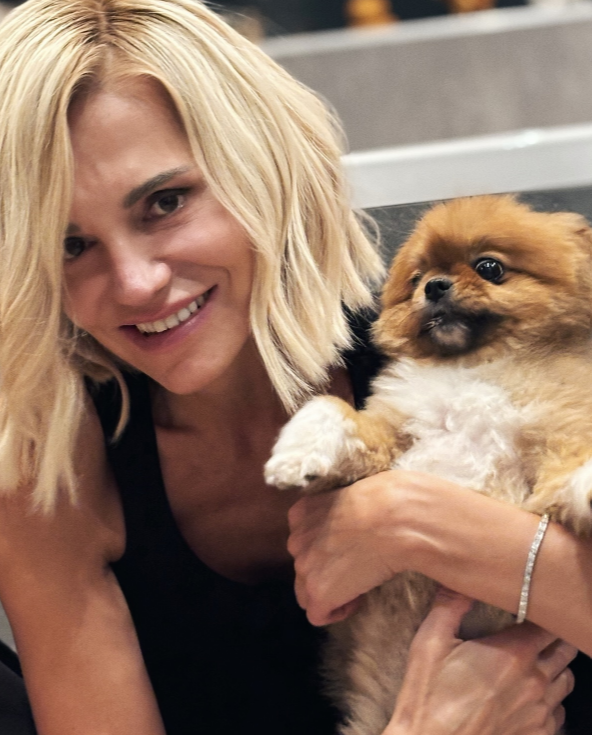 Dara Rolins sa odfotila odlíčená.