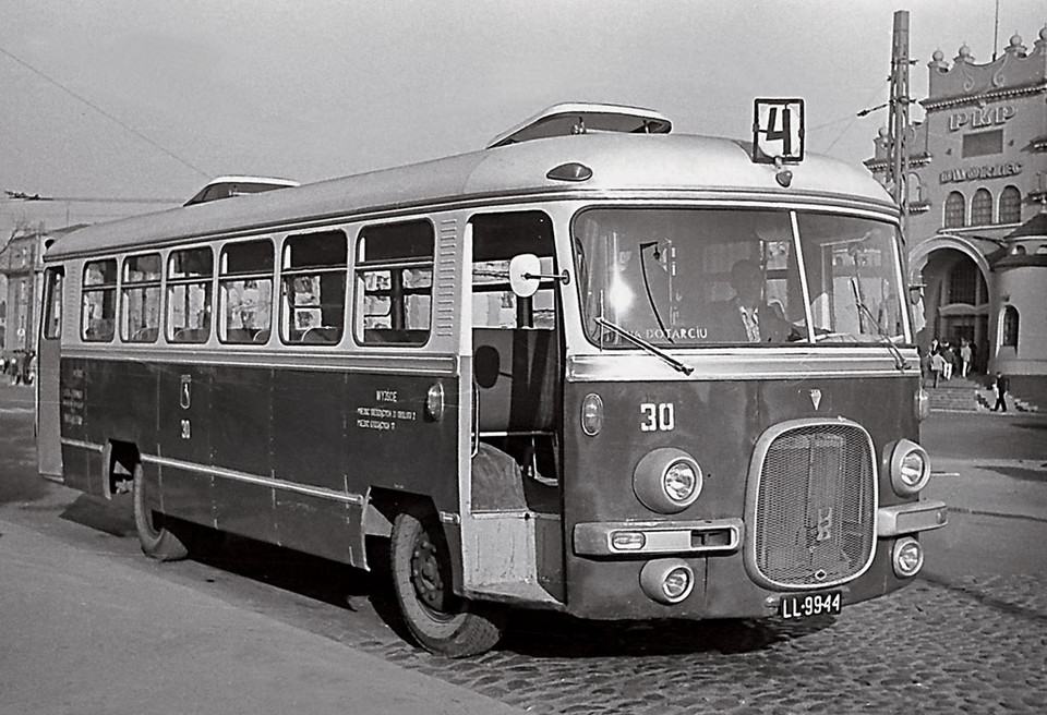 Autobusy z Sanoka historia Sanockiej fabryki autobusów