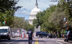 Groził detonacją bomby przy Kapitolu. Transmitował swoje działania na Facebooku