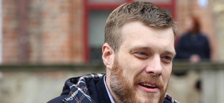 Adrian Zandberg: Mętna woda. Ale ministrowi Szyszce nic nie grozi. Jest pupilem ojca Rydzyka
