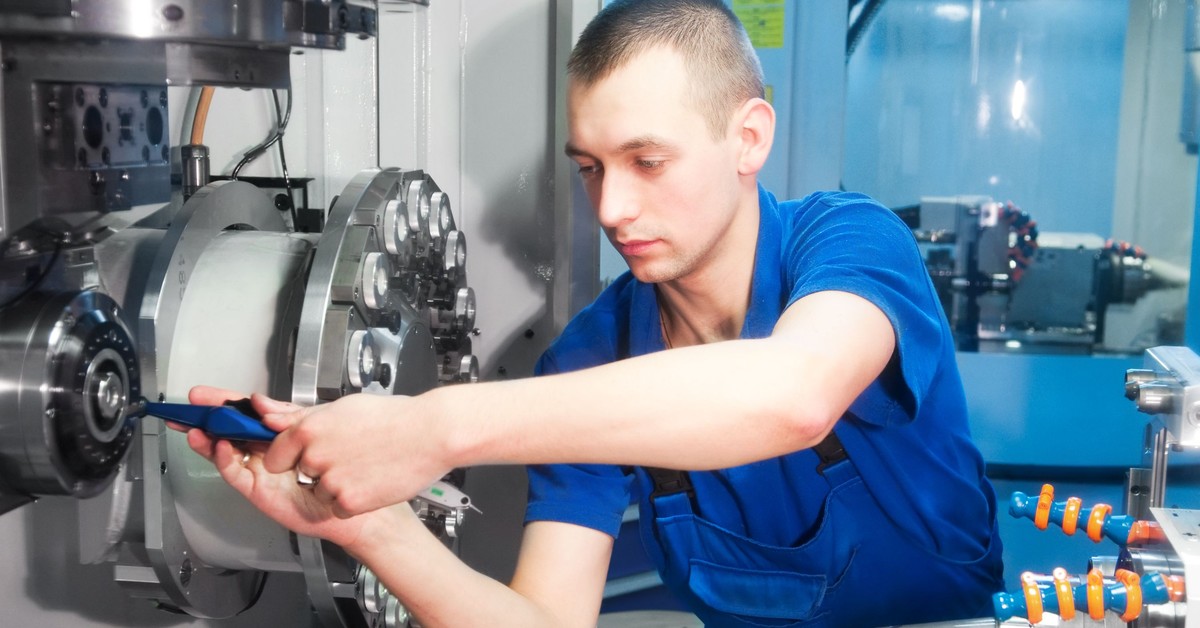 Rośnie popularność umów zlecenia – GUS podał dane za III kwartał 2025 r.