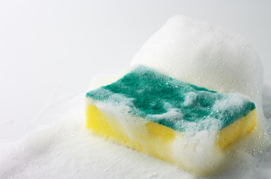 Te tudtad? Ezt jelenti, hogy milyen színű a mosogatószivacson a dörzsi  fotó: Getty Images
