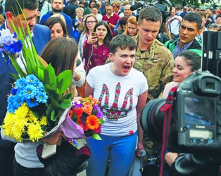 Sawczenko: Wstyd mi za rządzących Ukrainą. Liczą się tylko stołki [WYWIAD]