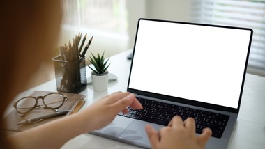 jak zamawiający może naprawić swoją oczywistą omyłkę?