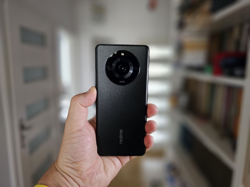 realme 11 Pro