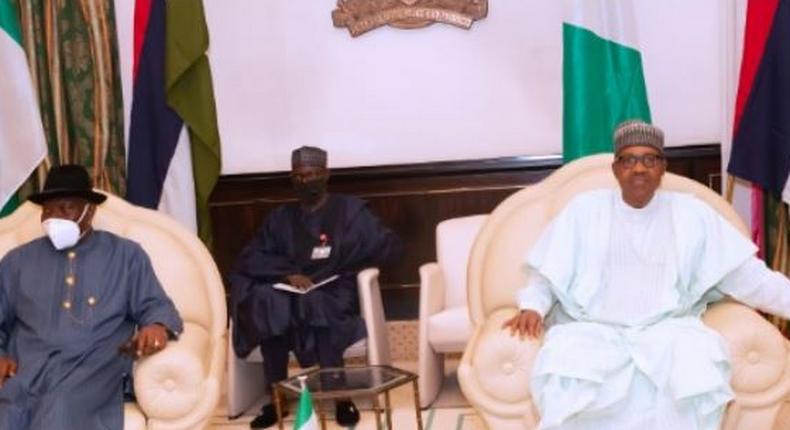 President Muhammadu Buhari  receives updates on Mali situation  from former President, Goodluck Jonathan. (Pulse)