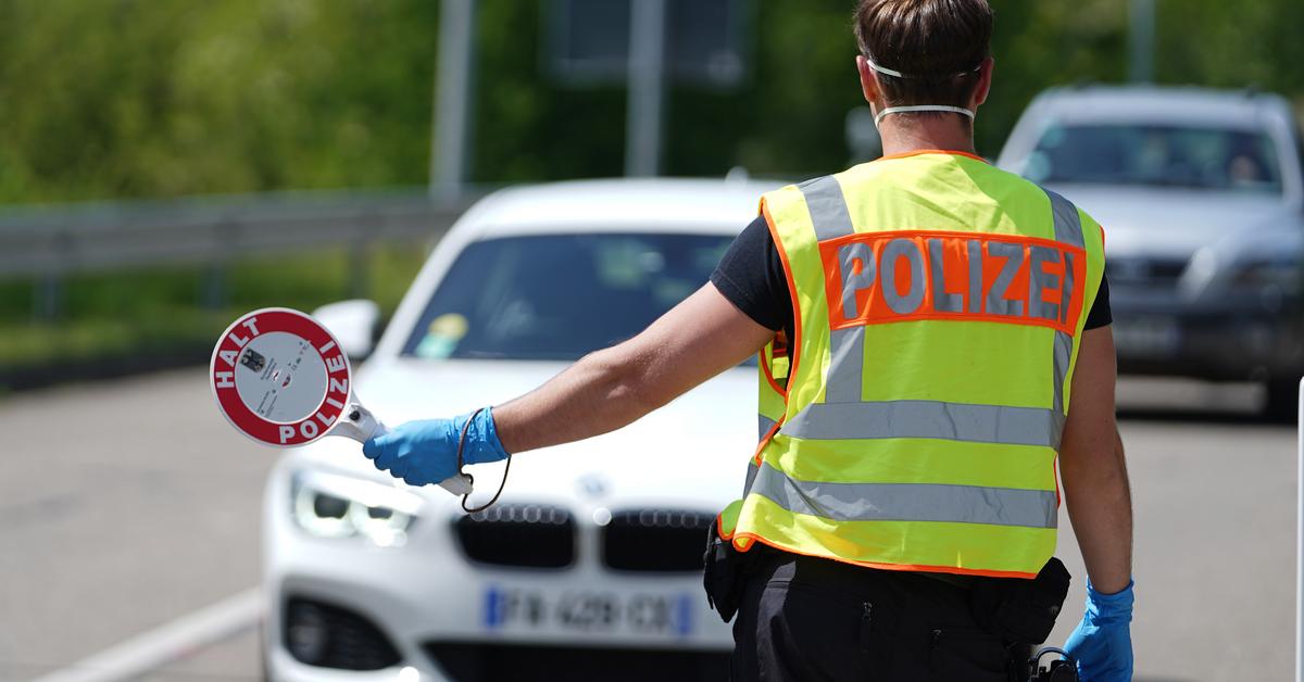 Border controls at all German land border crossings are returning from 16 September