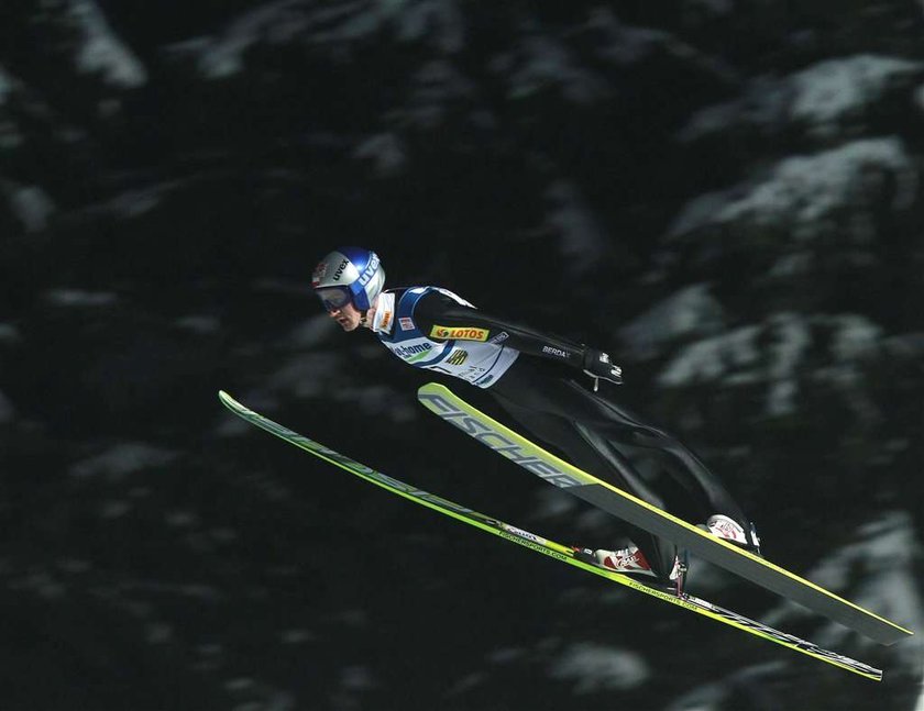 Stoch wygrywa w Klingenthal!