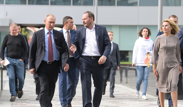 Vladimir Putin i Arkadij Volož 2017.