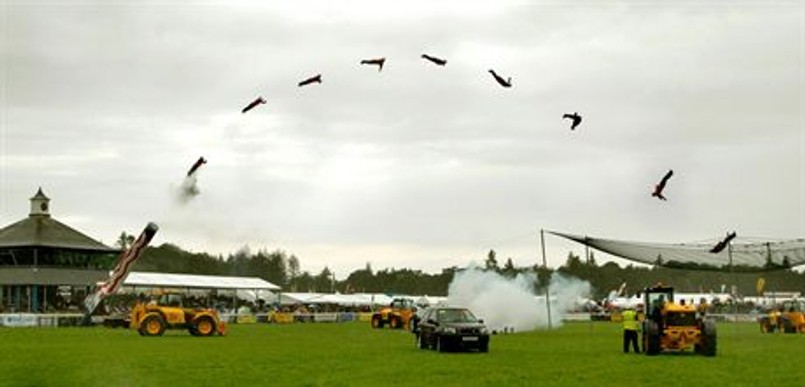 "Pocisk" leci daleko